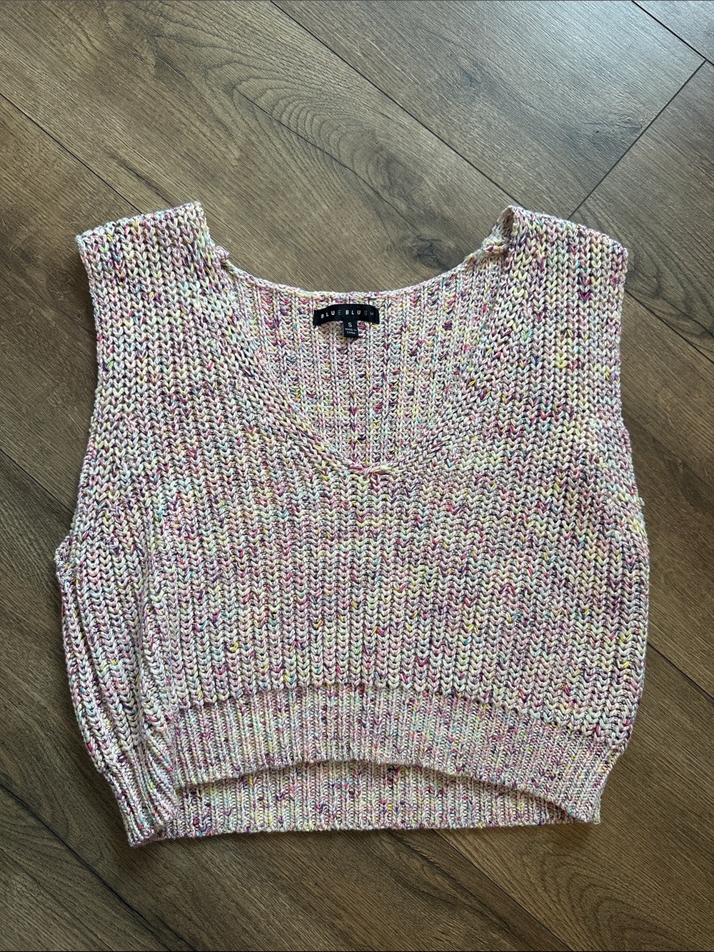 Size small knit top
